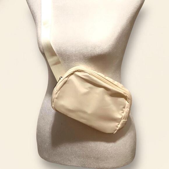 Belt Bag / fanny pack (Lululemon-style) - Picture 2 of 4